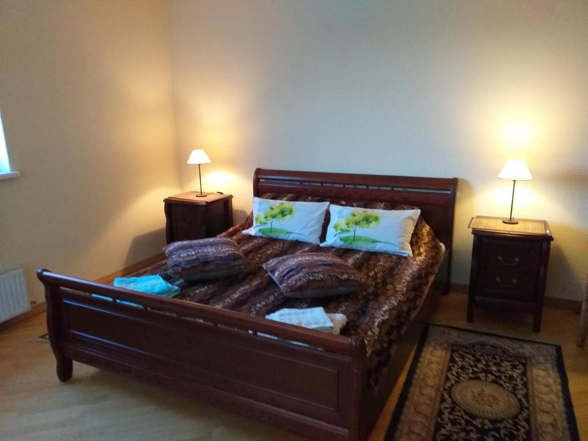 Guest House Pechersky & Sons Dreilini  ภายนอก รูปภาพ